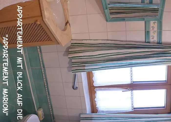 Schloemicher Leopold Und Birgitt Apartmán *