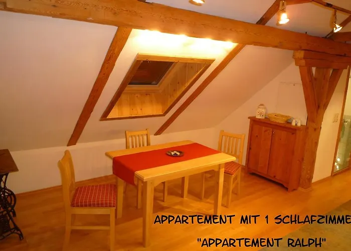 Schloemicher Leopold Und Birgitt Апартаменты